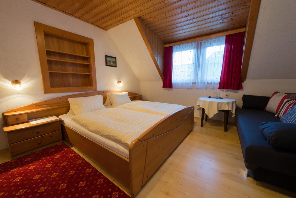 Haus Anneliese Διαμέρισμα Pruggern Δωμάτιο φωτογραφία